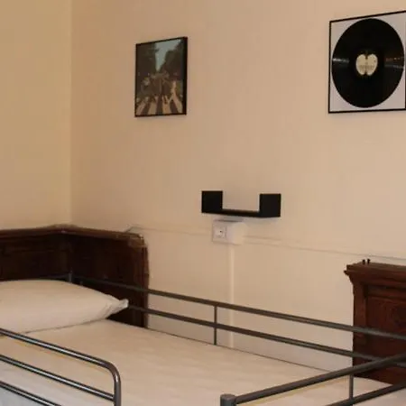 Victoria House Cenova