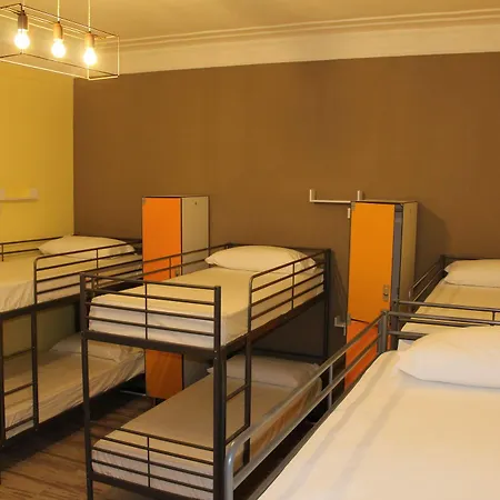 Victoria House Ostello Genova