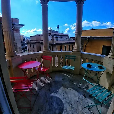 Victoria House Ostello *