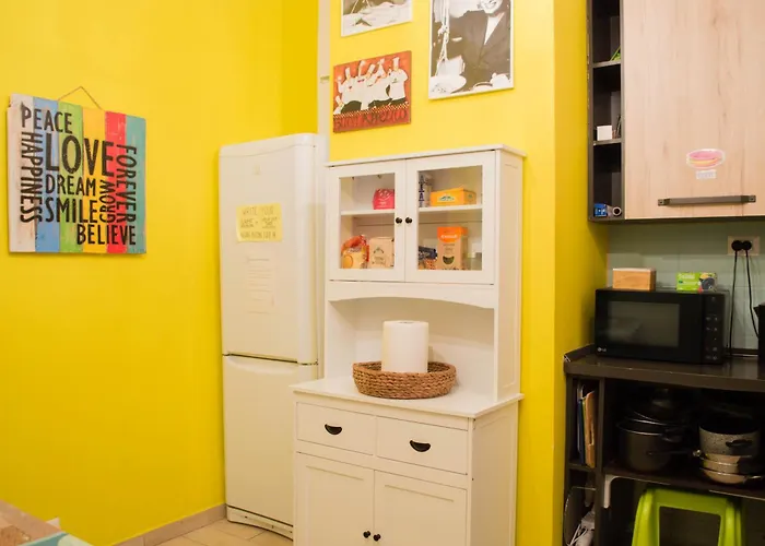 Victoria House 호스텔 *