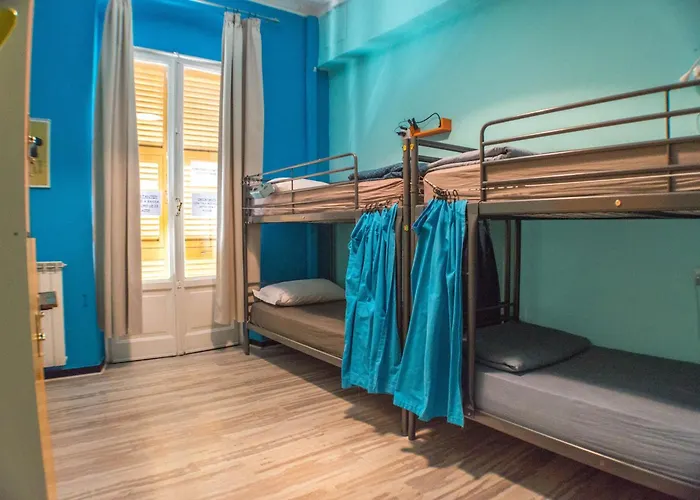 Victoria House * Genova